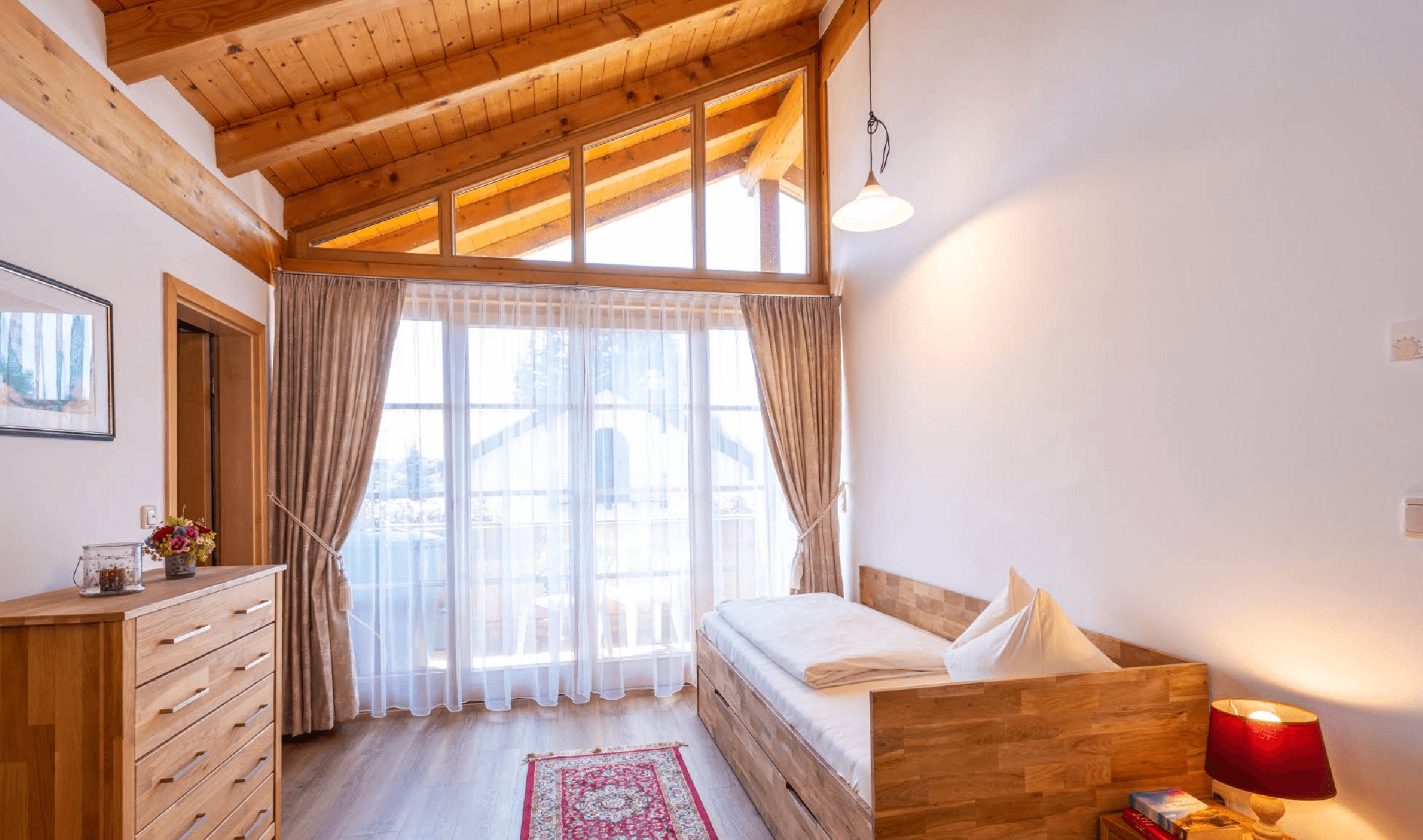 Studio Apartment mit Panorama Westbalkon 1